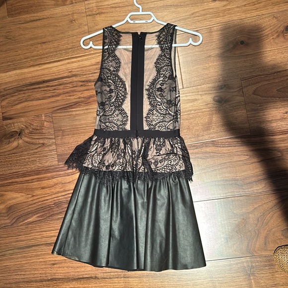 BCBGmaxazria Layton mini Dress size 0 (new with tag) - Picture 4 of 6